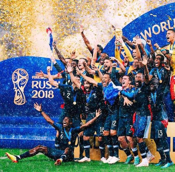 可怕!欧洲五大联赛喂出最强法国,封王称霸恰刚