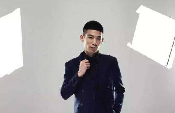 DNF:旭旭宝宝斗鱼首秀当晚赚了多少钱?大马猴