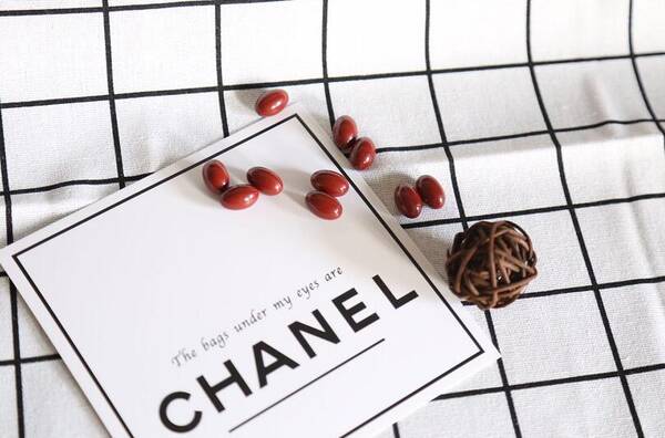 29岁精英女白领满脸黄褐斑,皮肤科主任:犯了太