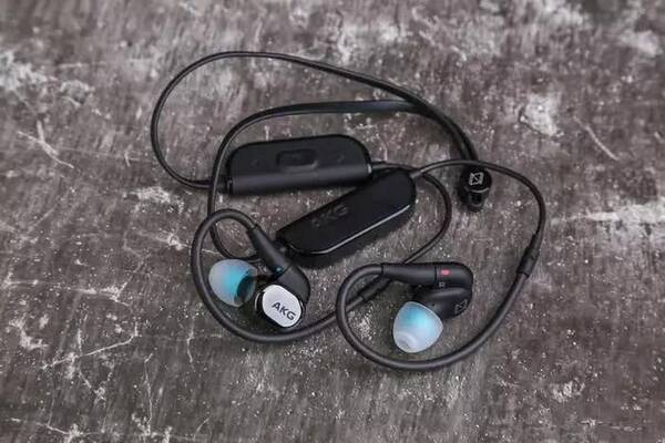 谁给它勇气卖8999 AKG N5005新旗舰圈铁耳机