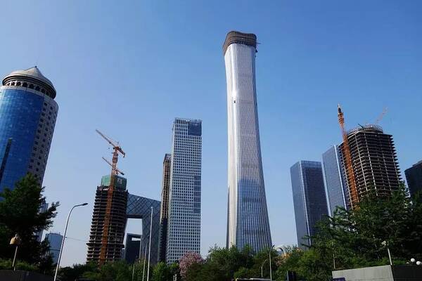 上海首尔经济总量_上海嗲囡囡游首尔(3)
