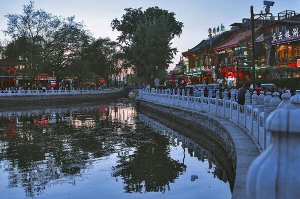 北京有个知名景点,三毛为她写过诗,不是长城更