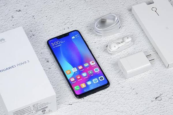 华为nova3 OPPO Find X和vivo NEX 自拍对比