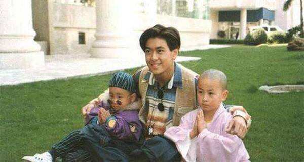 《旋风小子》两大主角,林志颖释小龙再合影,我已长大你还未老!