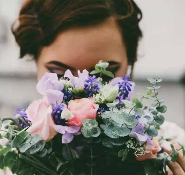 爱情最理想的状态就是:我的眼里只有你