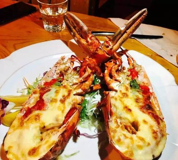 吖咪态度旅游丨夏洛特烦恼、西虹市首富里的西