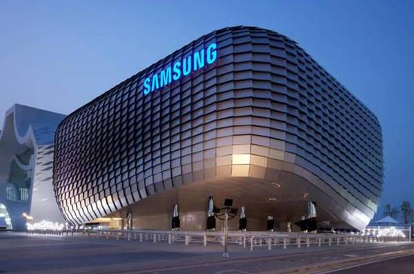 为什么美国不限制三星,却特别针对华为呢?背后