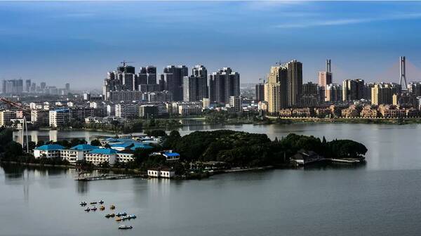 咸宁市地图_咸宁市2018年人均gdp