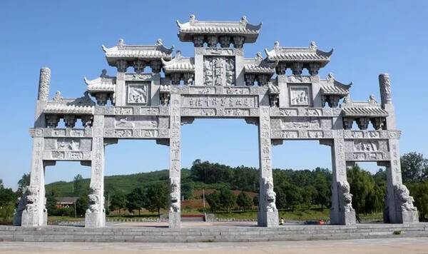 咸宁市地图_咸宁市2018年人均gdp