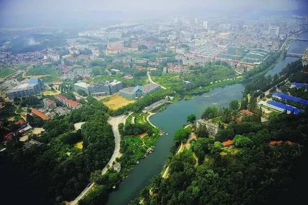 咸宁市地图_咸宁市2018年人均gdp