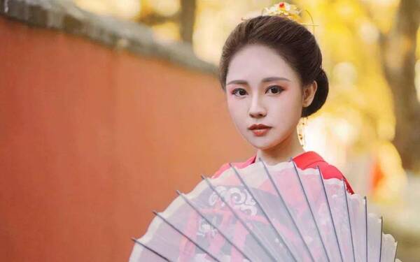 世间最美的爱情，都藏在古诗词里