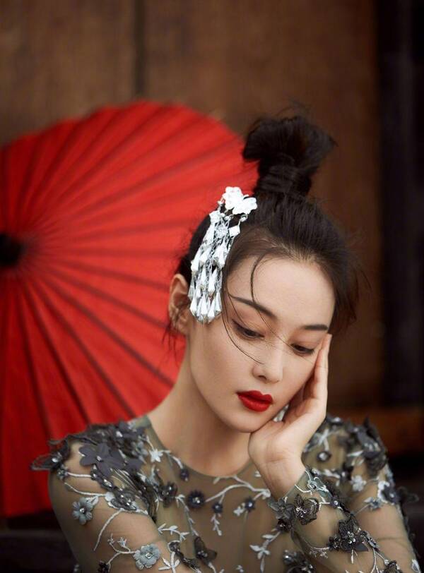 纯白露脸了!帅气鲜肉被称为电竞陈学冬,直言