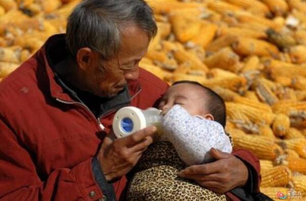 小伙中奖三百万,多年未见的亲戚真让人恶心