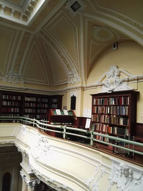 欧洲最大的中文图书馆落户布达佩斯