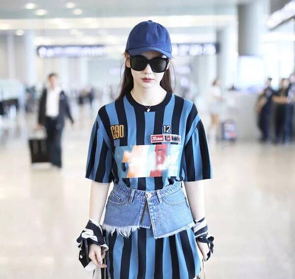 《沙海》不止有兄弟情,里面的女人太会穿衣服