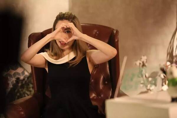 西虹市首富捧红了这些歌,洗脑帅气又有趣