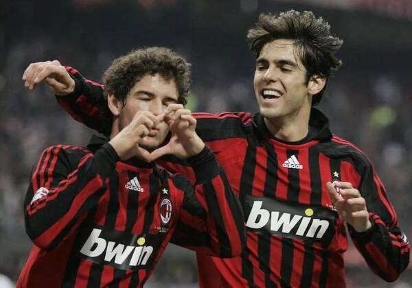 闷声发大财 买了半打人的国米要和有C罗的尤文