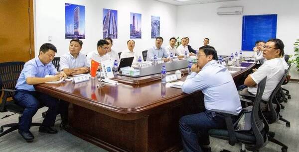 中建集团党组书记、董事长官庆莅临中建七局迪