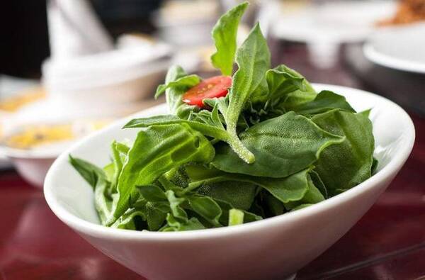 有情调的冰菜,这些作用及禁忌你要了解