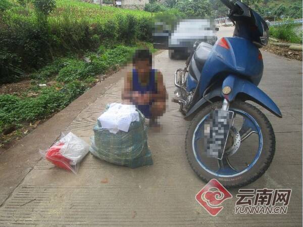 胆子大!一男子驾驶摩托车运毒20多公斤!