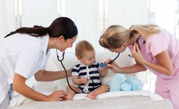 你知道儿科医生一个月工资多少吗?揭开真实收