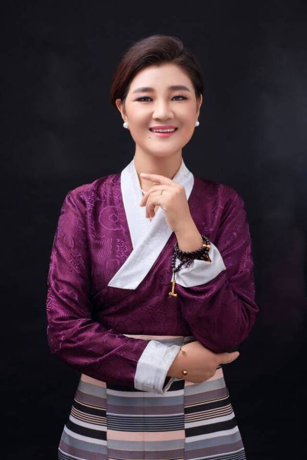 降央卓玛的经典歌曲图片