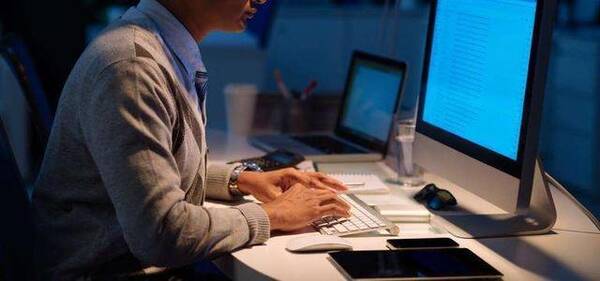 软件工程师成为美国最挣钱职业!大热的计算机