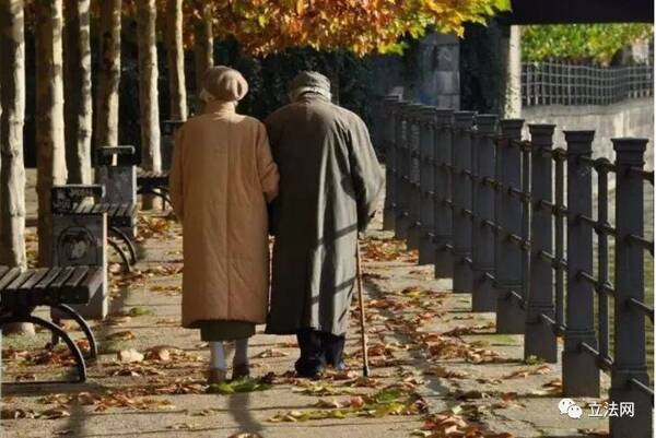 翟峰 既显国家法律共享福利,又享地方法规特