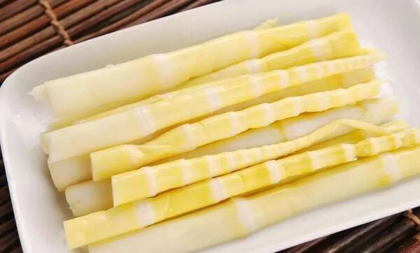 拔了牙之后的那个窟窿,咋长好的呢?