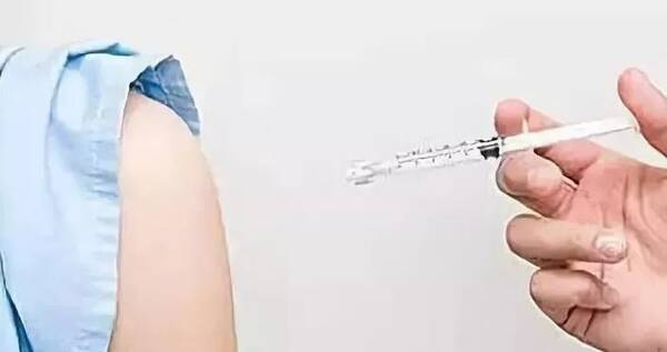 成年人需要接种疫苗吗?