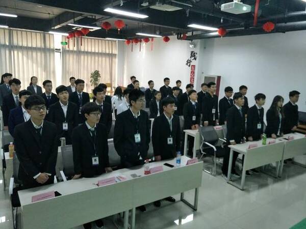 我的信息该学?v信息、复读、北大青鸟?学孩子高中图片