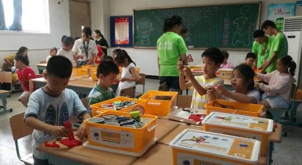 厉害咯! 普陀区小学生爱心暑托班,他们也来点赞