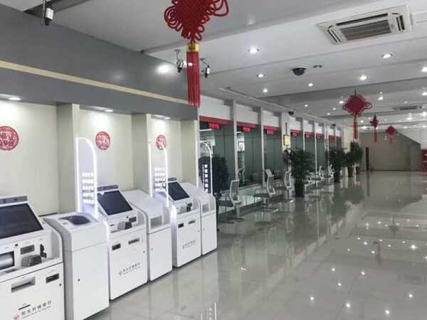 多店收银,分店管理,可实时查询交易流水,简化对账,并根据交易数据分析
