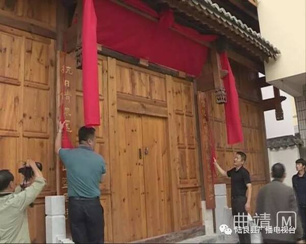 曲靖陆良县大莫古镇冬桃熟了
