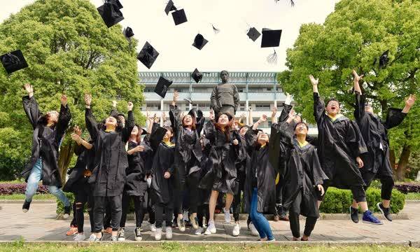 留学生毕业回国学历认证会有具体的时间限制吗