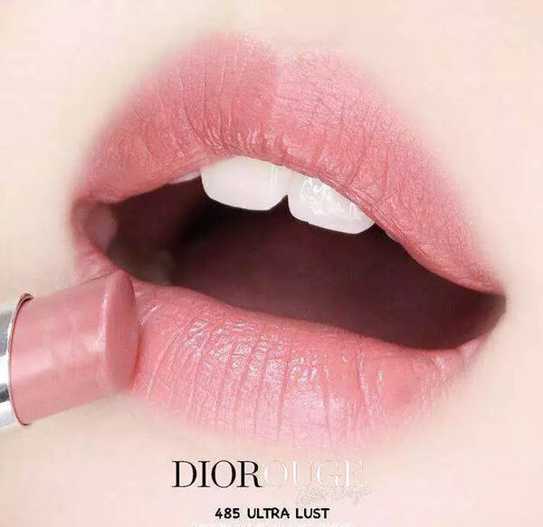 迪奥Dior全新「超惹火唇膏」向经典999致敬!