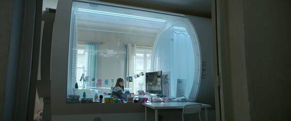 R站影评 《全面霾伏》|小格局的灾难片,大感动