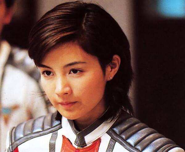 丽娜 迪迦奥特曼图片