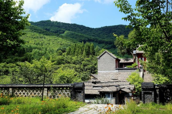 夏末秋初出游的好去处 丹东青山沟和绿江景区