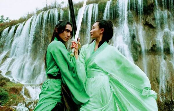 18载,中国电影4X100米接力赛:赵实→张丕民→