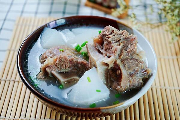 秋季v菜谱汤,煲汤菜谱骨,三招教你首选牛尾,窍门潮州醇香炒饭图片