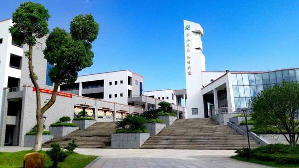 开学季 | 学生生涯里最难忘的记忆是什么?大概