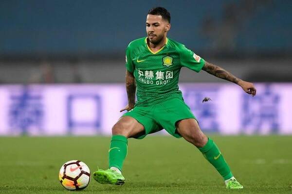 比埃拉越高光,国安这名外援越郁闷,他和前队友