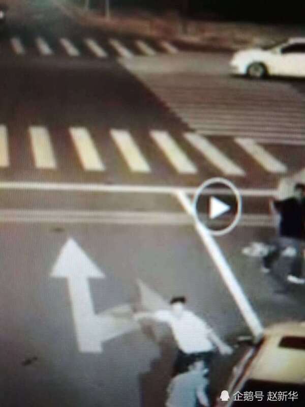 昆山反杀事件,被撞男子砍死宝马司机算不算正