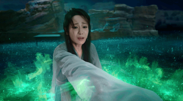 锦觅亲手捏碎真身,顿时飘起血色霜花,旭凤顿时口吐鲜血!视频
