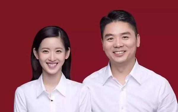 刘强东案最新进展,女当事人被灌红酒,10人喝3