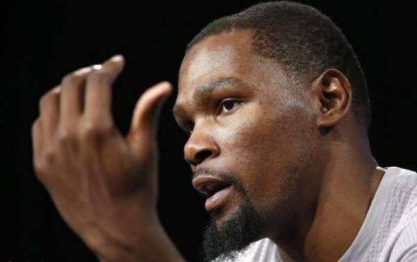 小号事件的前身,亚当斯出书疯狂揭露杜兰特的