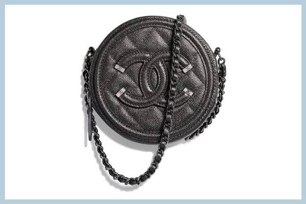 看!这些小巧又百搭的香奈儿包包,价钱只是链条钱包的一半!