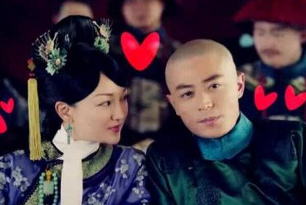 如懿传:凌云彻变太监,站门外观侍寝,如懿羞愧难