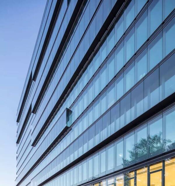 欧莱雅德国总部建筑设计欣赏